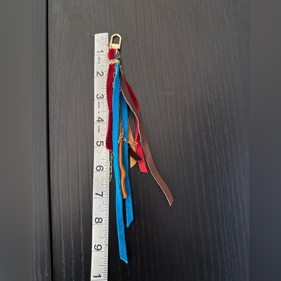 Bag Tassel charm - Picture 3 of 3